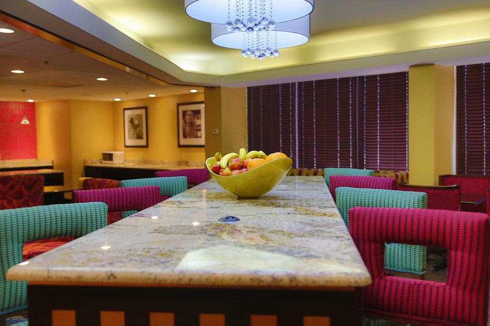 Comfort Inn Dallas North Love Field Airport Esterno foto