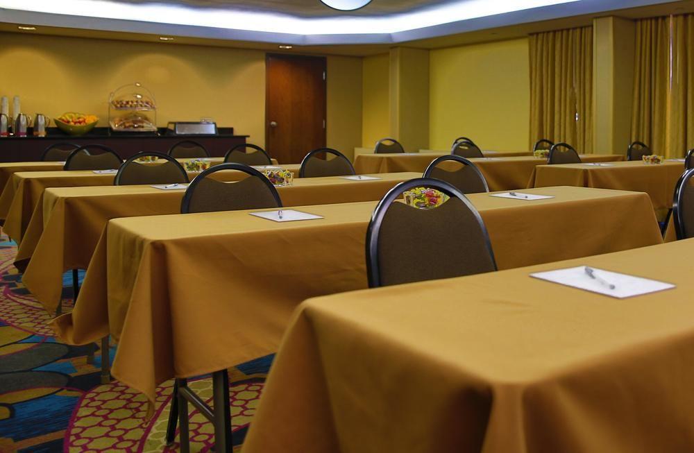 Comfort Inn Dallas North Love Field Airport Esterno foto