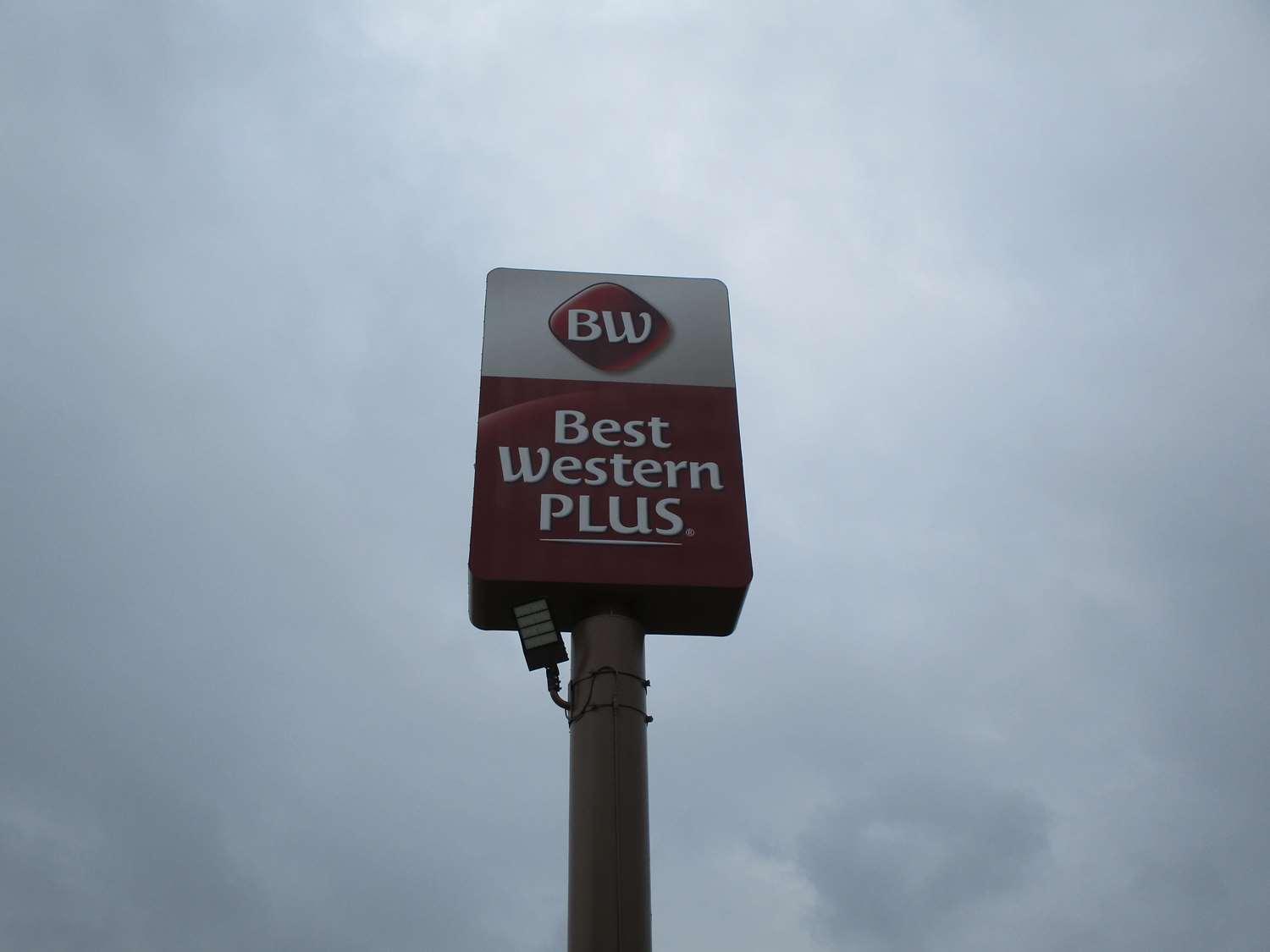 Comfort Inn Dallas North Love Field Airport Esterno foto